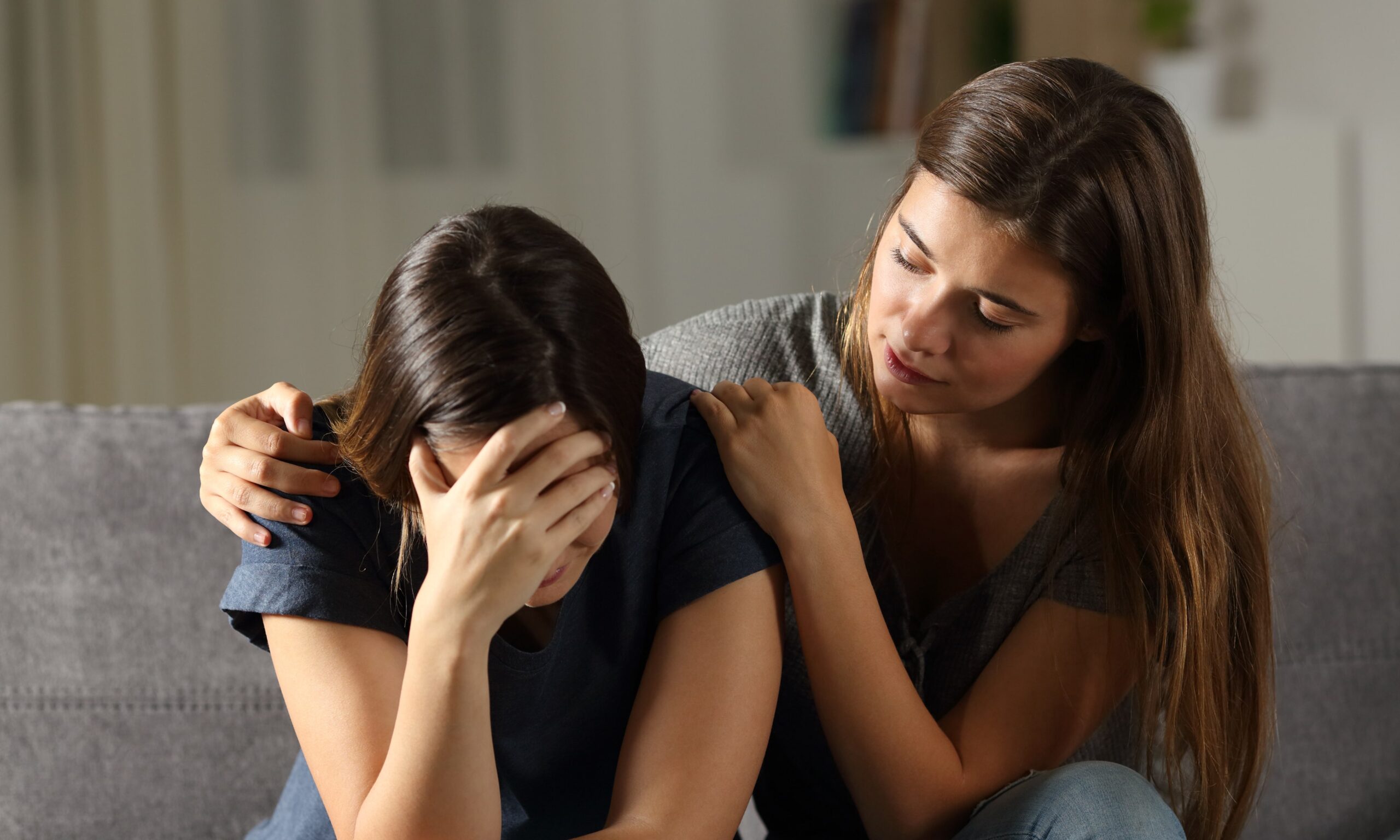 woman supporting friend with mental health issues